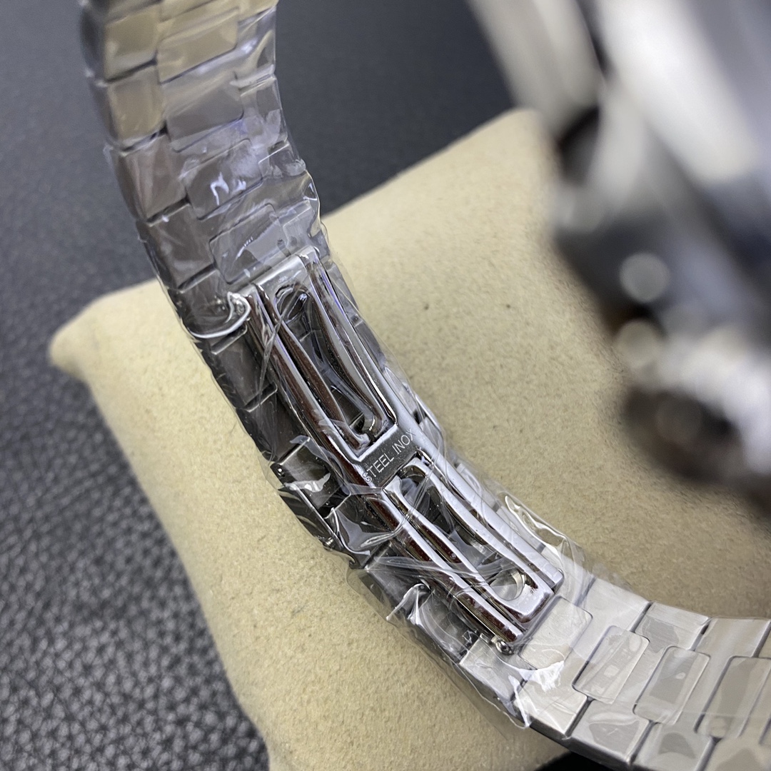 パテックフィリップ ノーチラス5711ブルーダイヤル|MPファクトリー Cal.324SC【スーパークローン】 - 画像 (8)