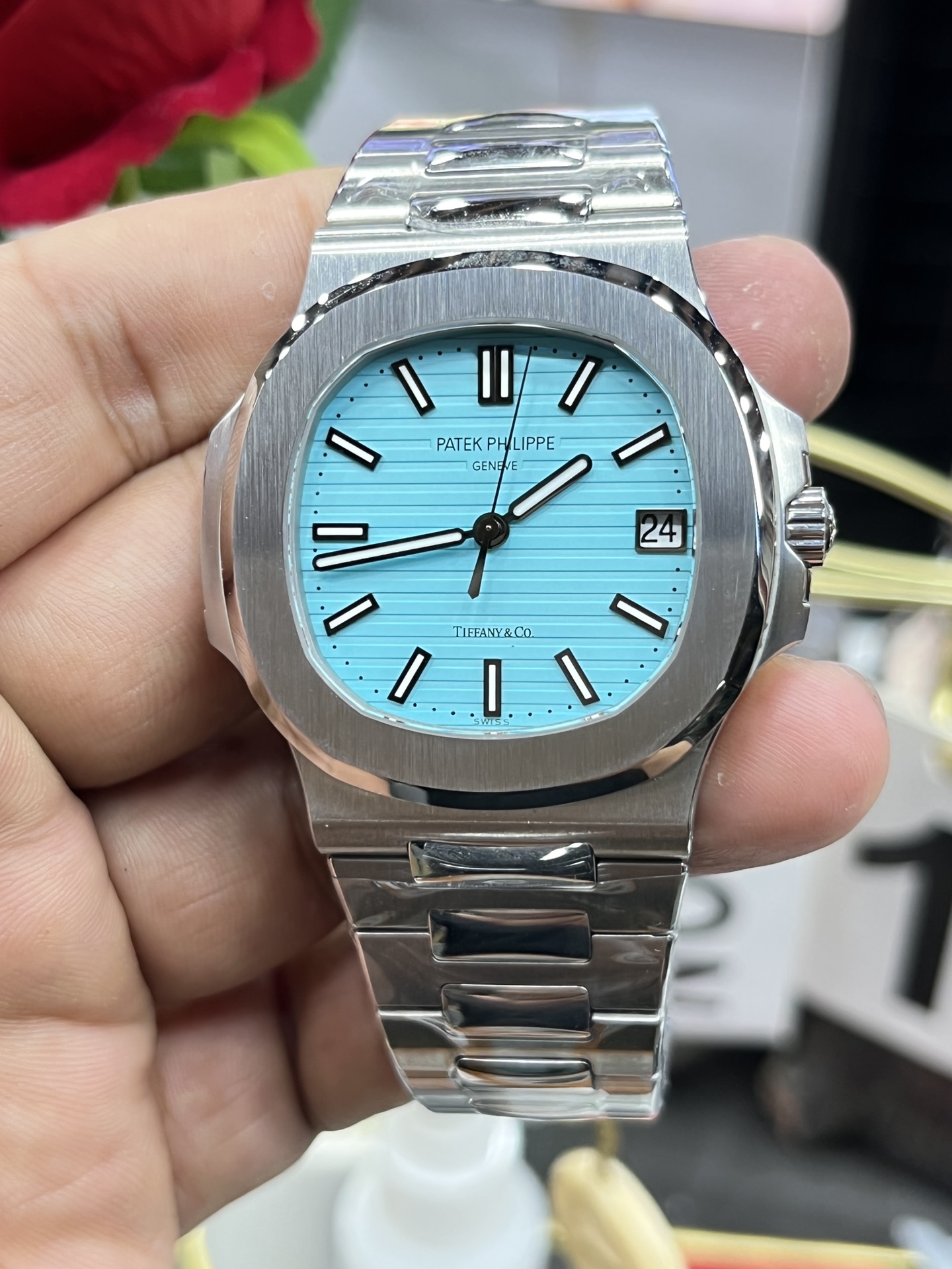 パテックフィリップ ノーチラス5711“ティファニーブルー”ダイヤル|PPFファクトリー Cal.26-330SC【スーパークローン】