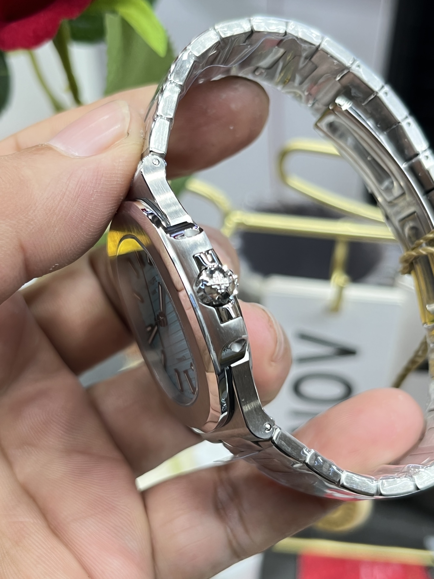 パテックフィリップ ノーチラス5711“ティファニーブルー”ダイヤル|PPFファクトリー Cal.26-330SC【スーパークローン】 - 画像 (6)