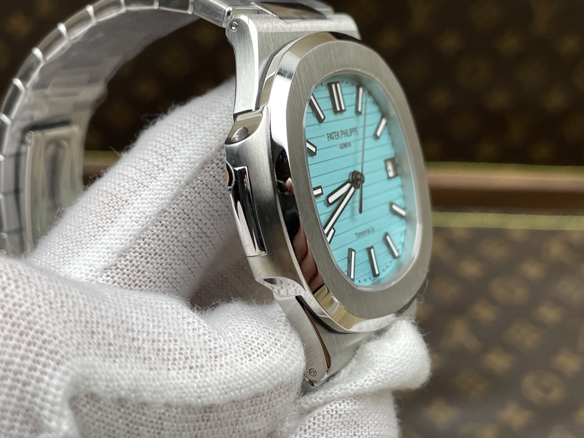 パテックフィリップ ノーチラス5711“ティファニーブルー”ダイヤル|3Kファクトリー Cal.26-330SC【スーパークローン】 - 画像 (4)