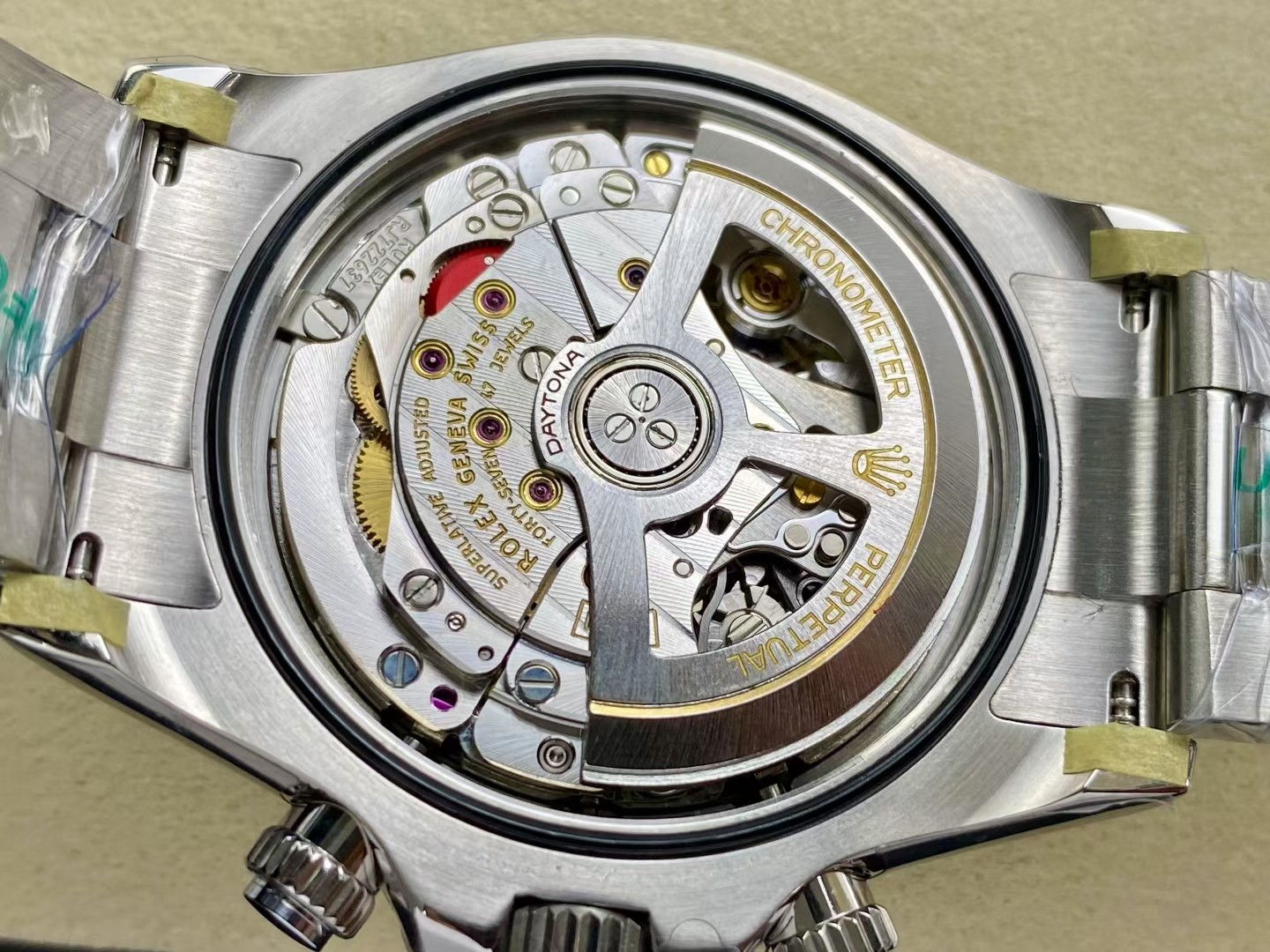 ロレックス デイトナ 126650LN 白(パンダ)|UFOファクトリー Cal.4131【スーパークローン】 - 画像 (10)