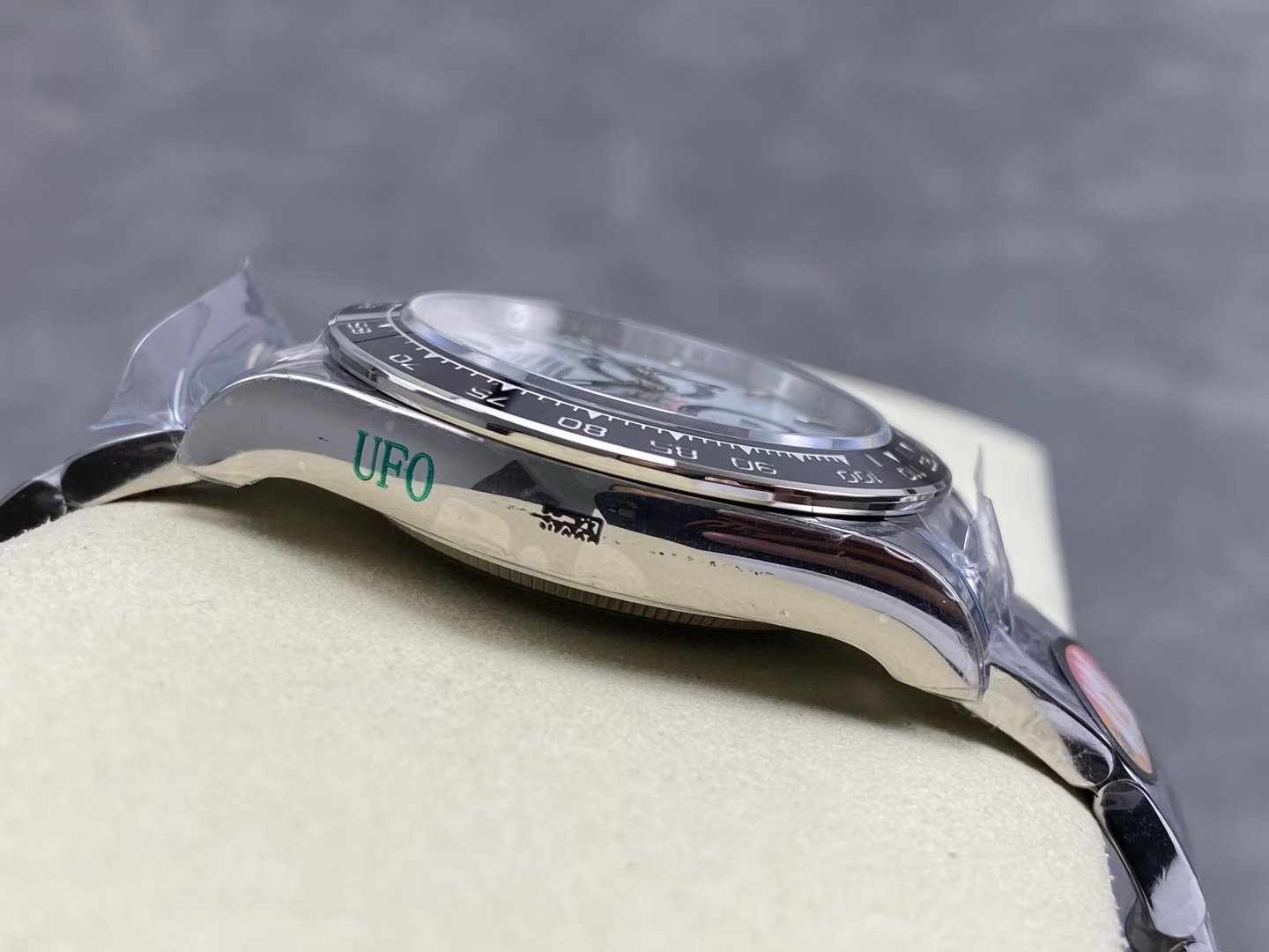 ロレックス デイトナ 126650LN 白(パンダ)|UFOファクトリー Cal.4131【スーパークローン】 - 画像 (6)
