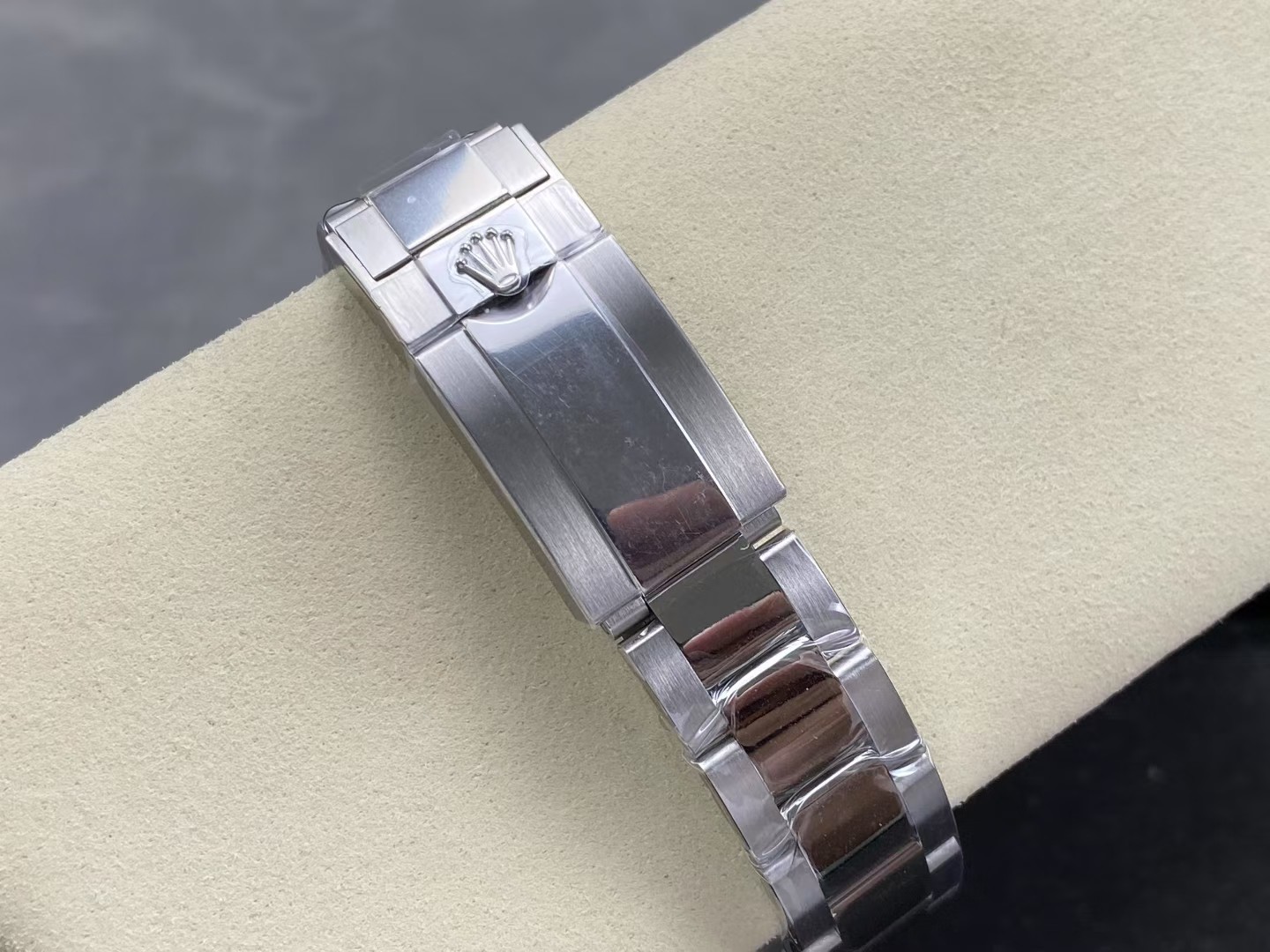 ロレックス デイトナ 126650LN 白(パンダ)|UFOファクトリー Cal.4131【スーパークローン】 - 画像 (8)