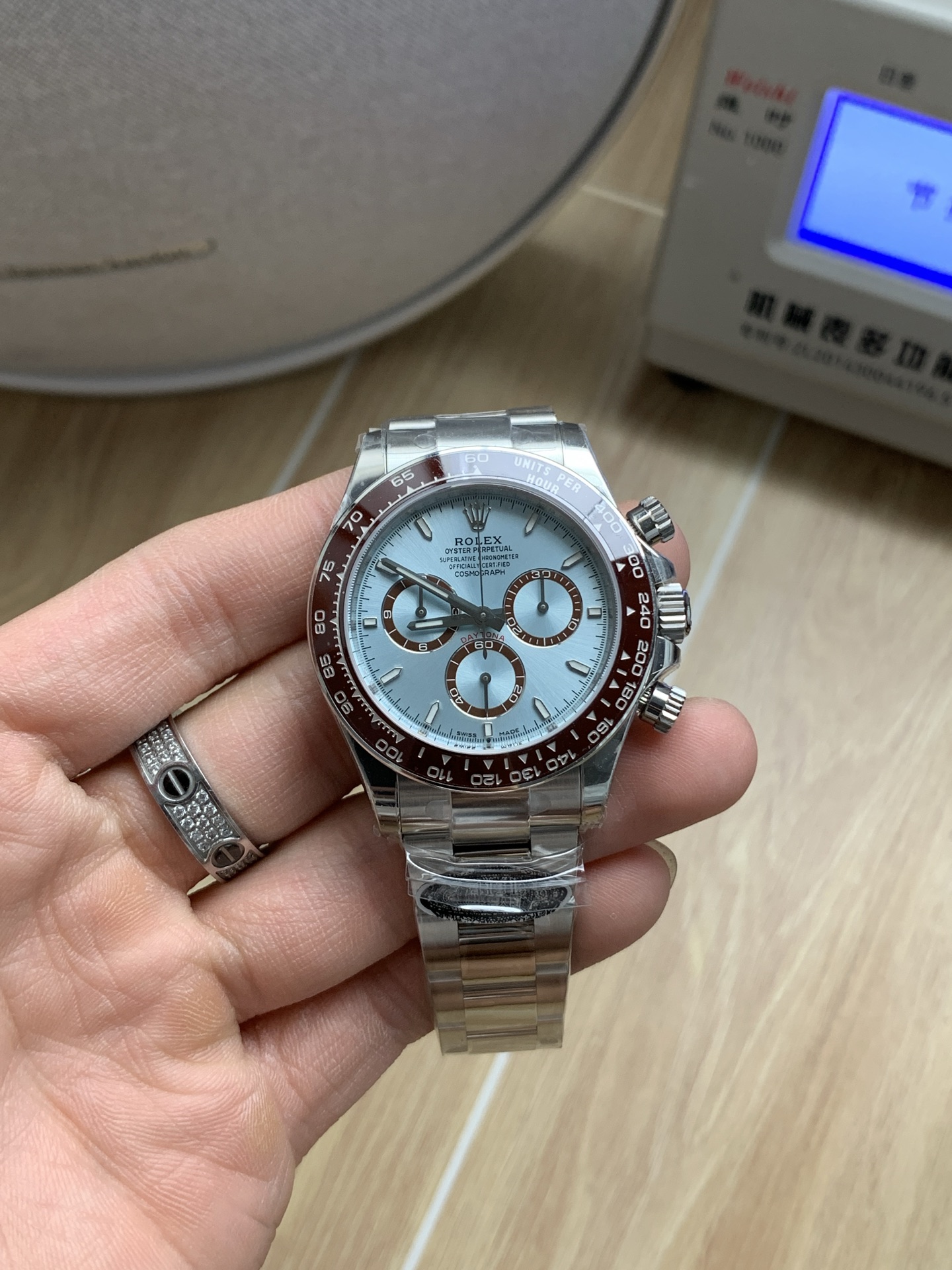 ロレックス デイトナ 126506アイスブルー|CLEANファクトリー 裏スケルトンCal.4131【スーパークローン】