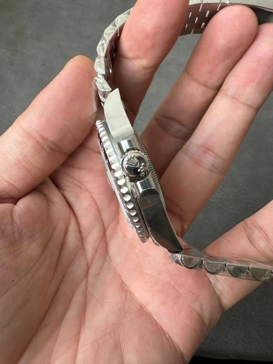 ロレックス GMTマスター II 126710GRNRジュビリーブレス ブラック×グレーベゼル|CLEANファクトリー Cal.3285【スーパークローン】 - 画像 (5)