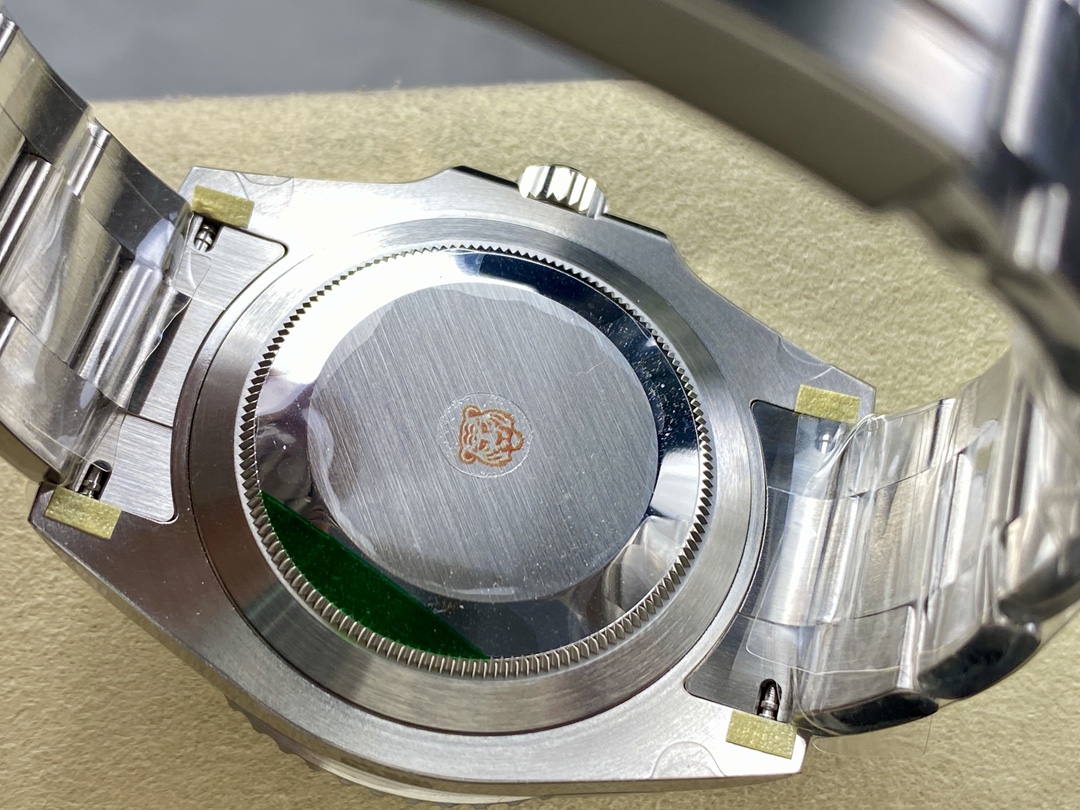 ロレックス サブマリーナ 126610LN 黒|EWファクトリー Cal.3235【スーパークローン】 - 画像 (8)